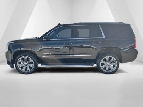 More photos of 2017 GMC Yukon Denali at Braden Cadillac GMC, OH