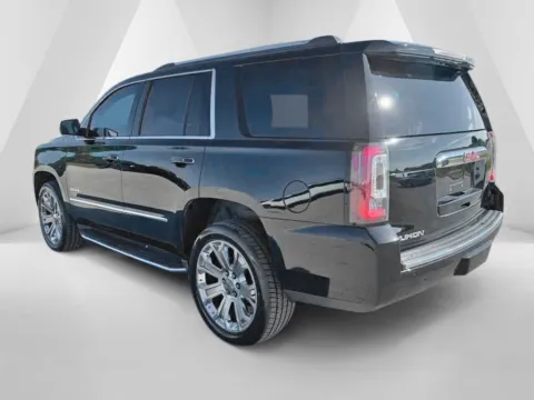 More photos of 2017 GMC Yukon Denali at Braden Cadillac GMC, OH