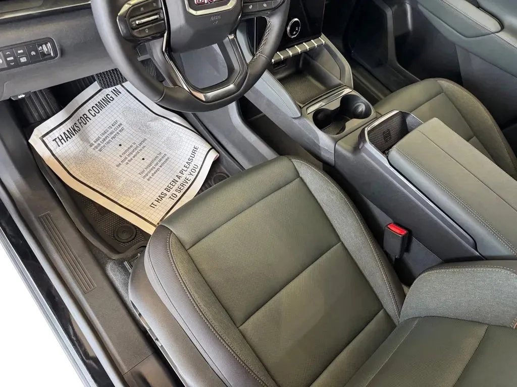 GMC Terrain photo 10