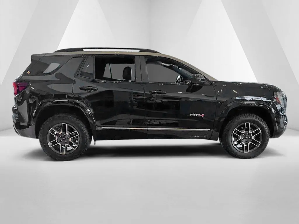 GMC Terrain photo 8