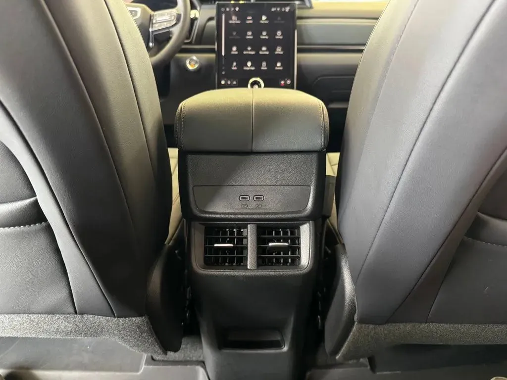 GMC Terrain photo 19