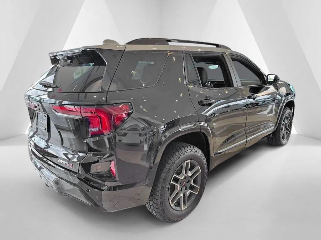 GMC Terrain photo 7