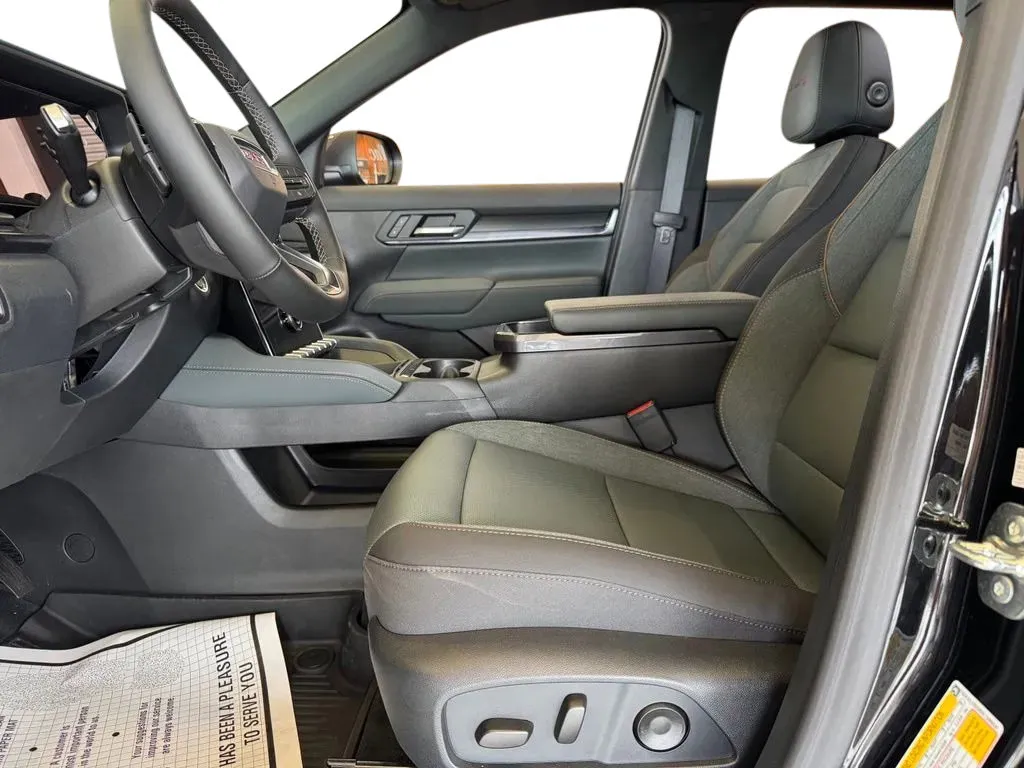 GMC Terrain photo 9