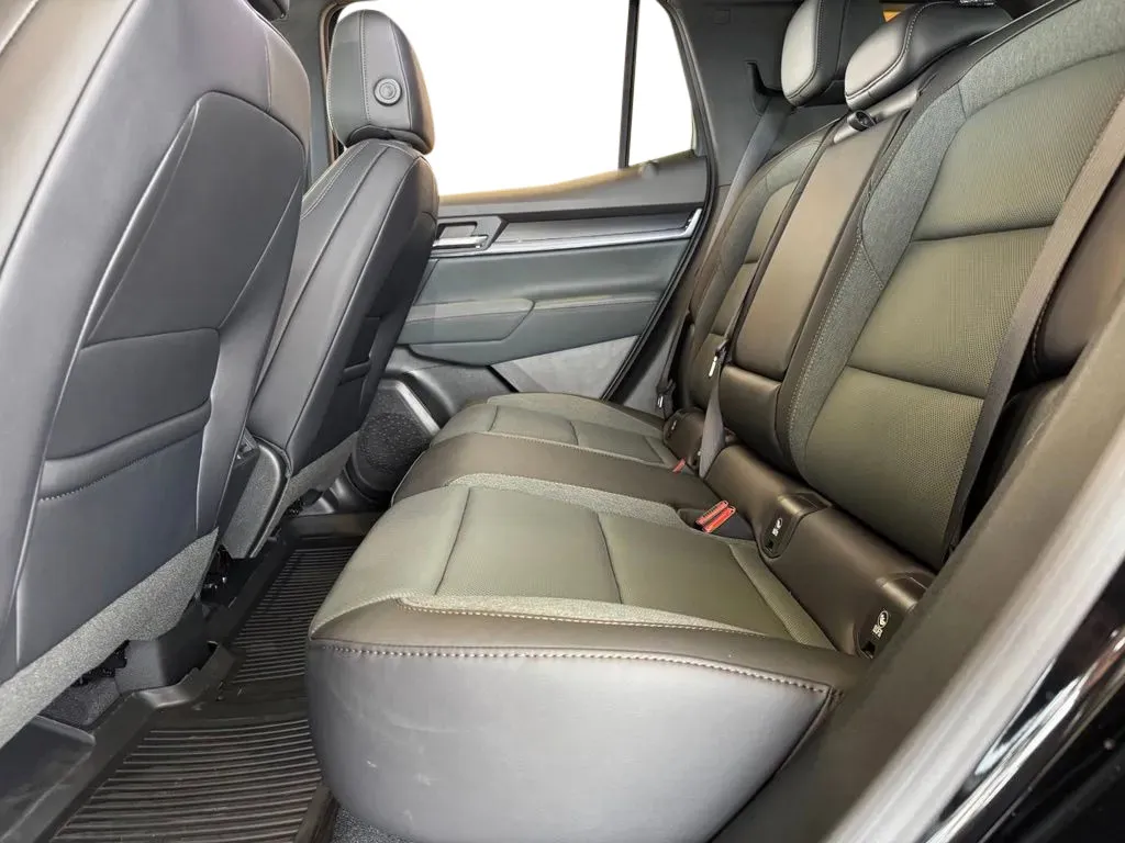 GMC Terrain photo 17