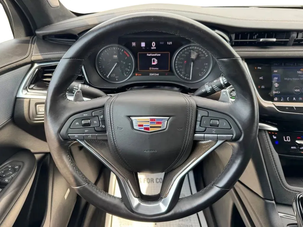 Cadillac XT6 photo 25