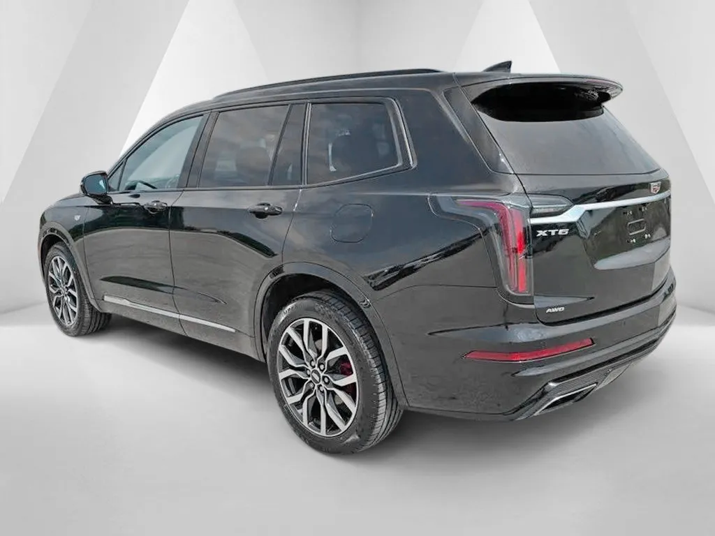 Cadillac XT6 photo 5