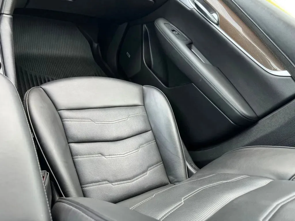 Cadillac XT6 photo 22
