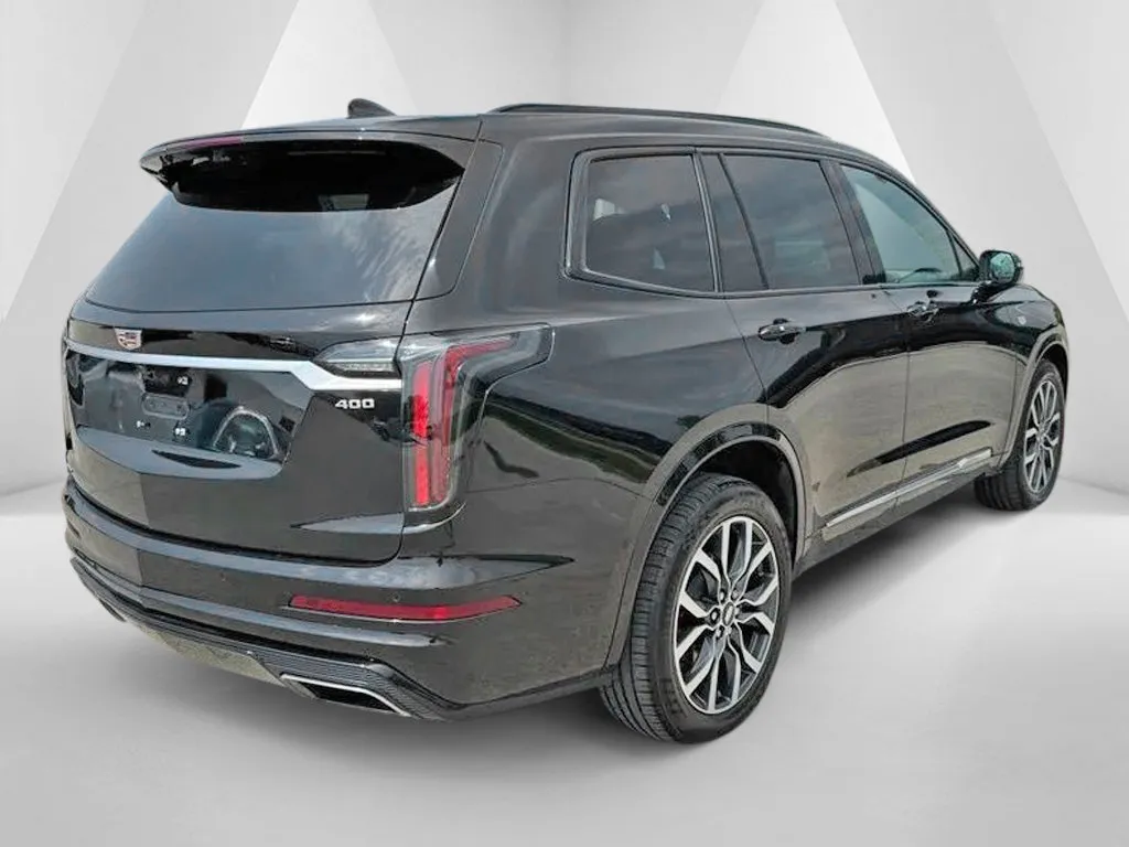 Cadillac XT6 photo 7