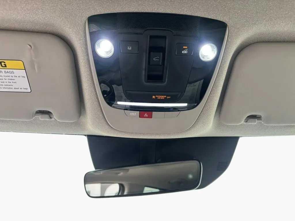 Kia Niro photo 18