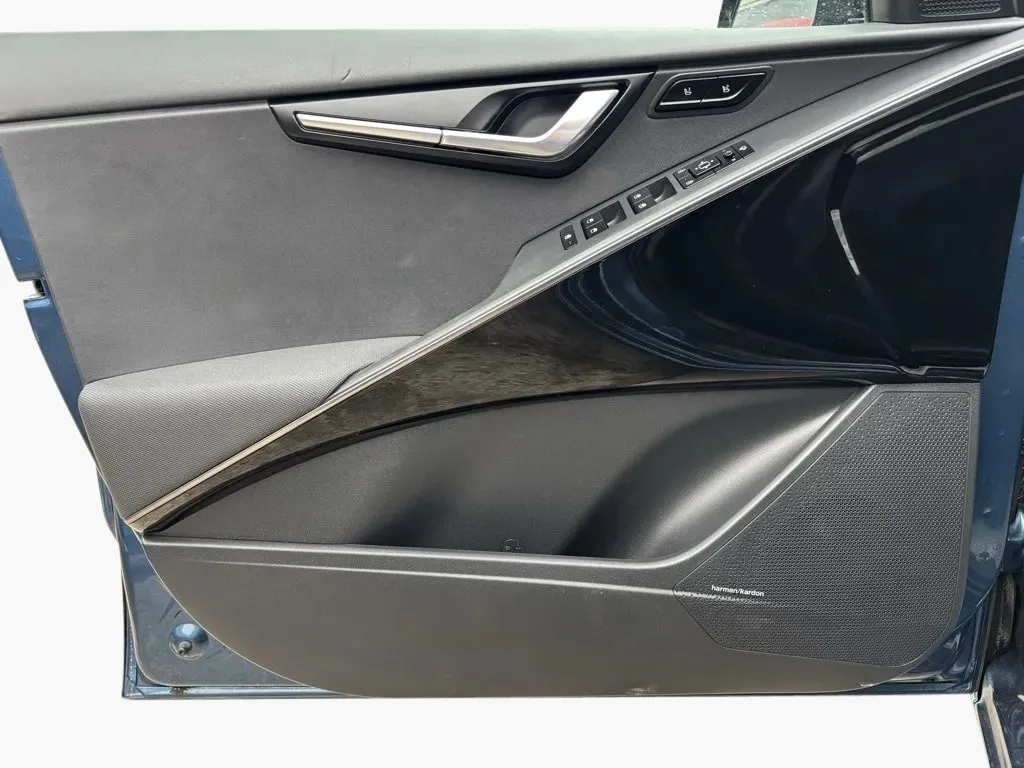 Kia Niro photo 20