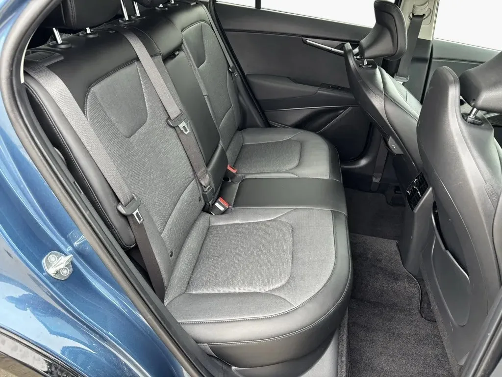Kia Niro photo 30