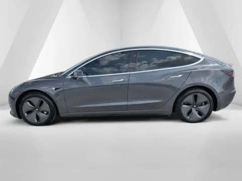 More photos of 2020 Tesla Model 3 Long Range at Braden Cadillac GMC, OH