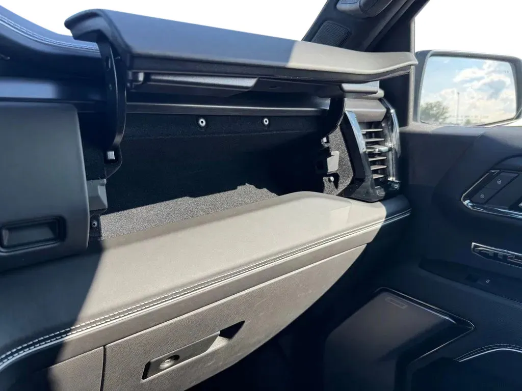 GMC Sierra photo 31
