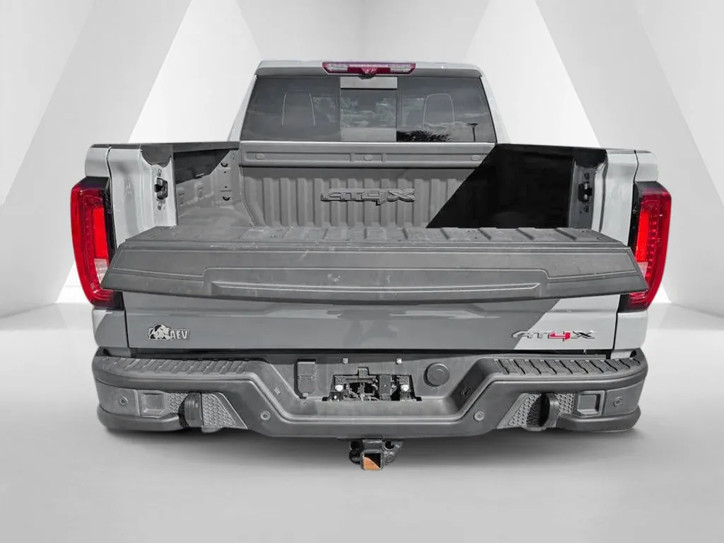 GMC Sierra photo 36