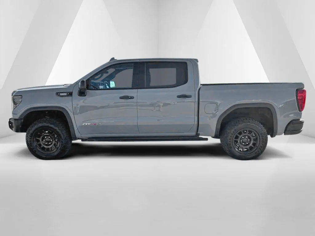 GMC Sierra photo 4