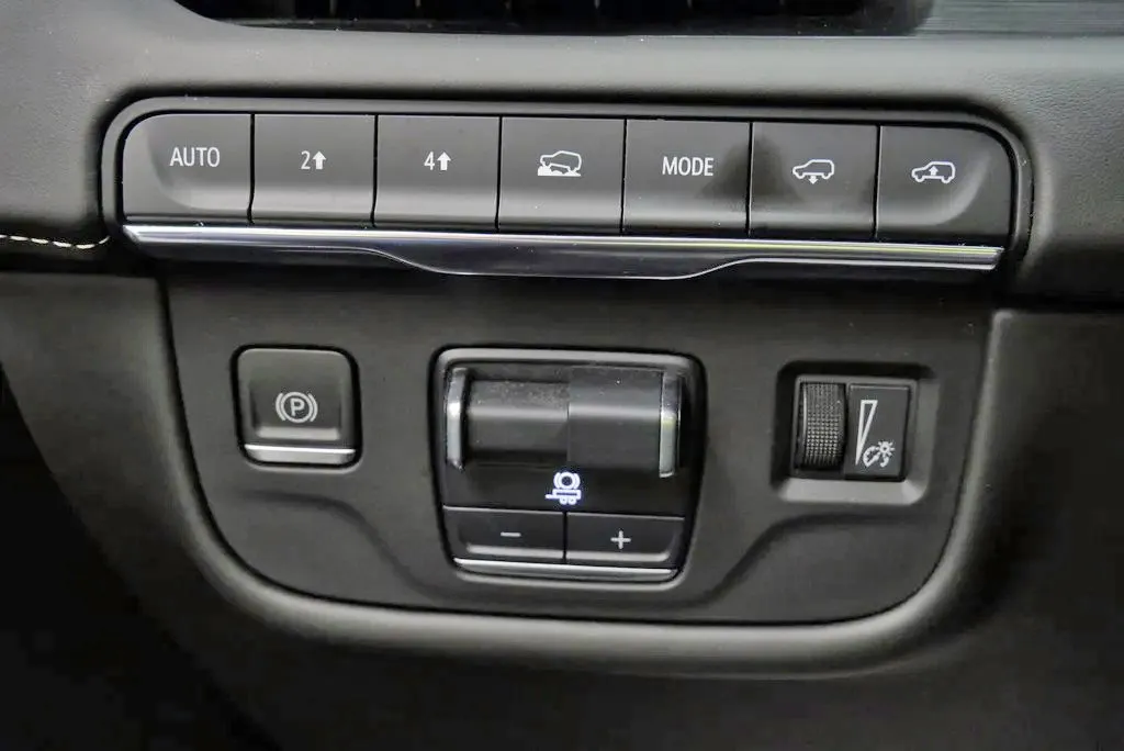 Cadillac Escalade photo 28