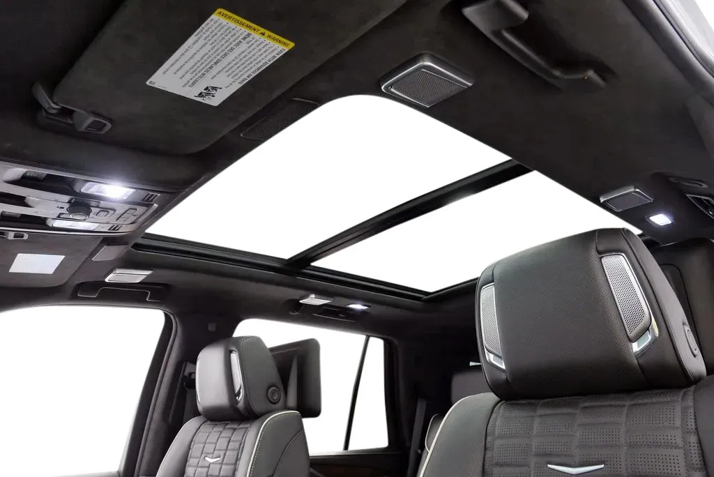 Cadillac Escalade photo 37