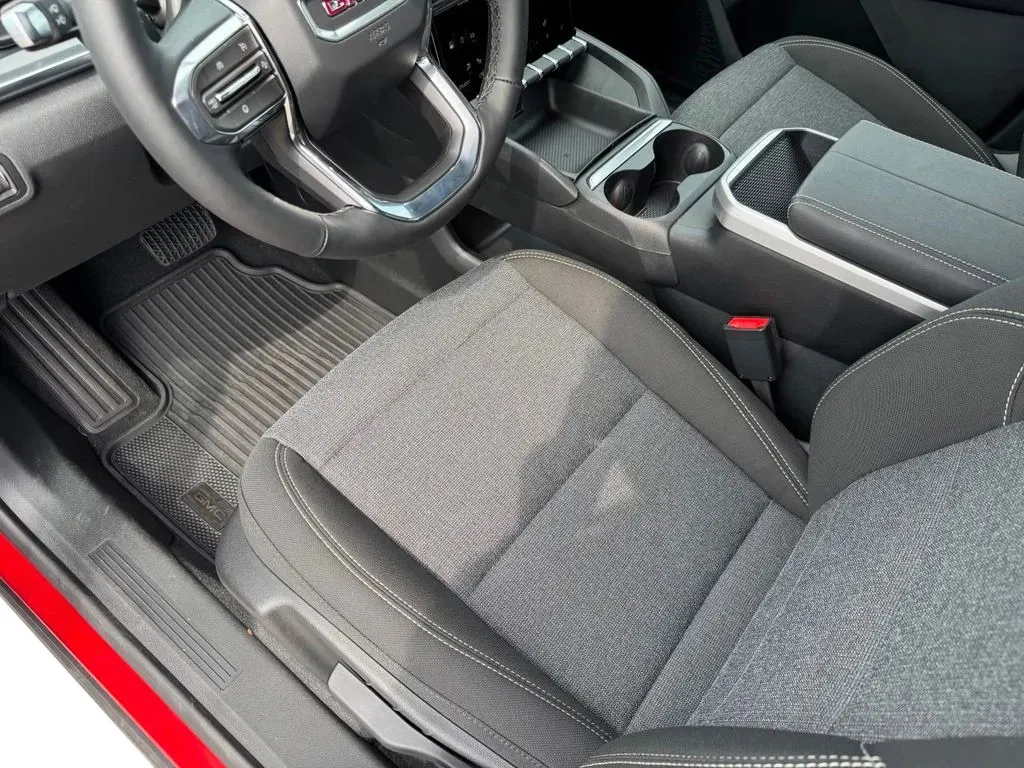 GMC Terrain photo 10