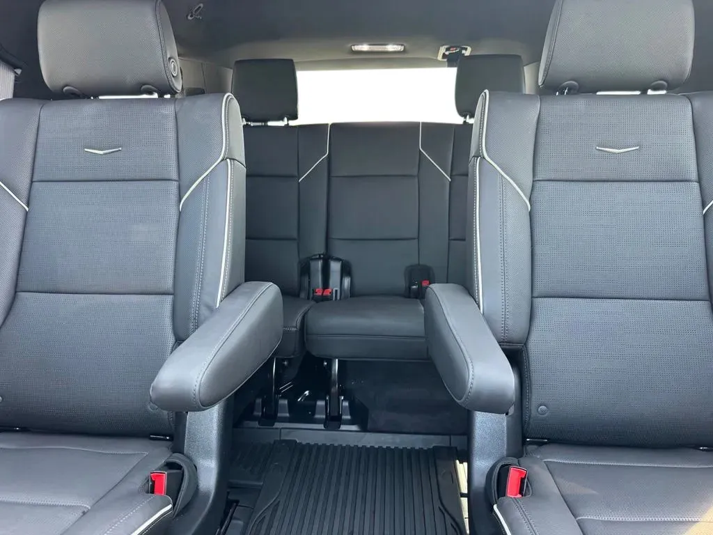 Cadillac Escalade photo 20