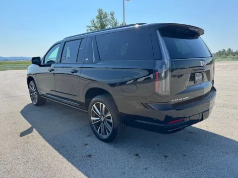 More photos of 2026 Cadillac Escalade ESV Sport at Braden Cadillac GMC, OH