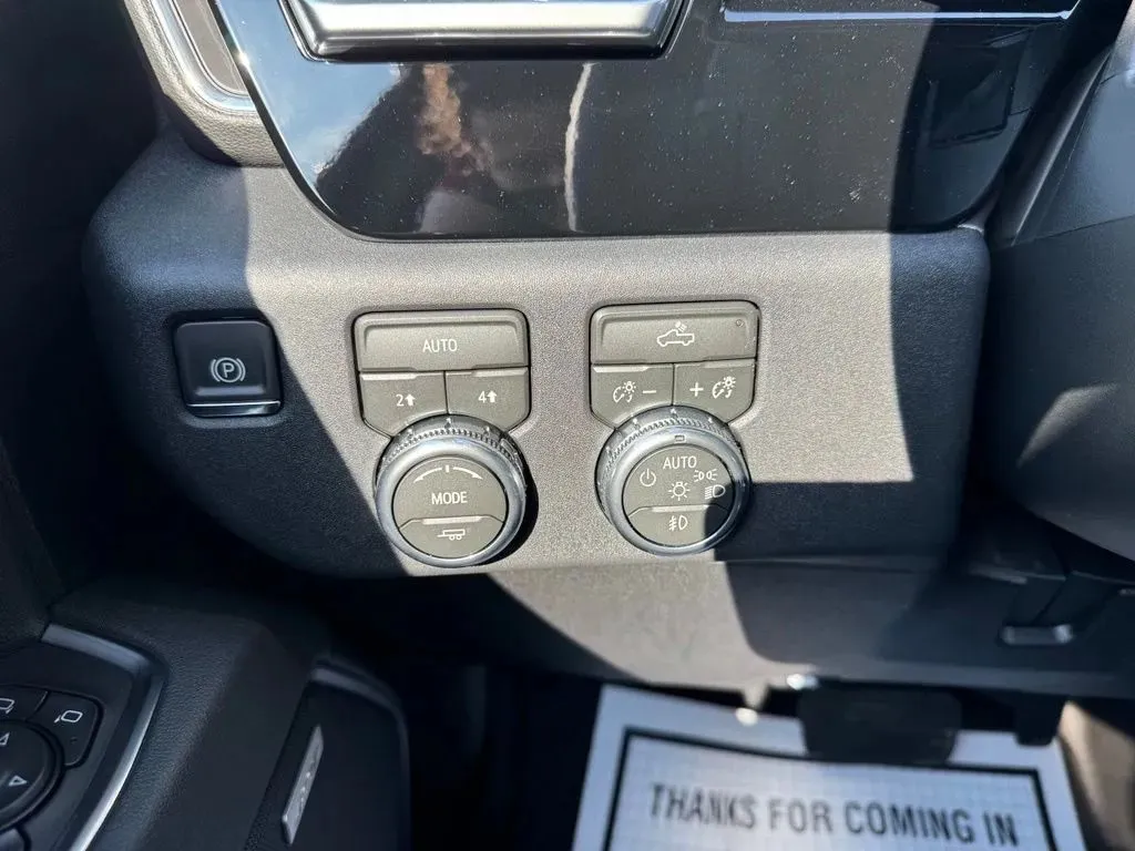 GMC Sierra photo 20