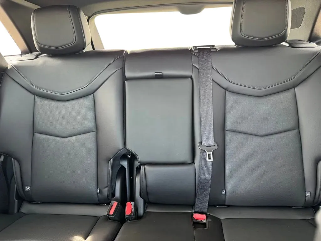 Cadillac XT5 photo 19