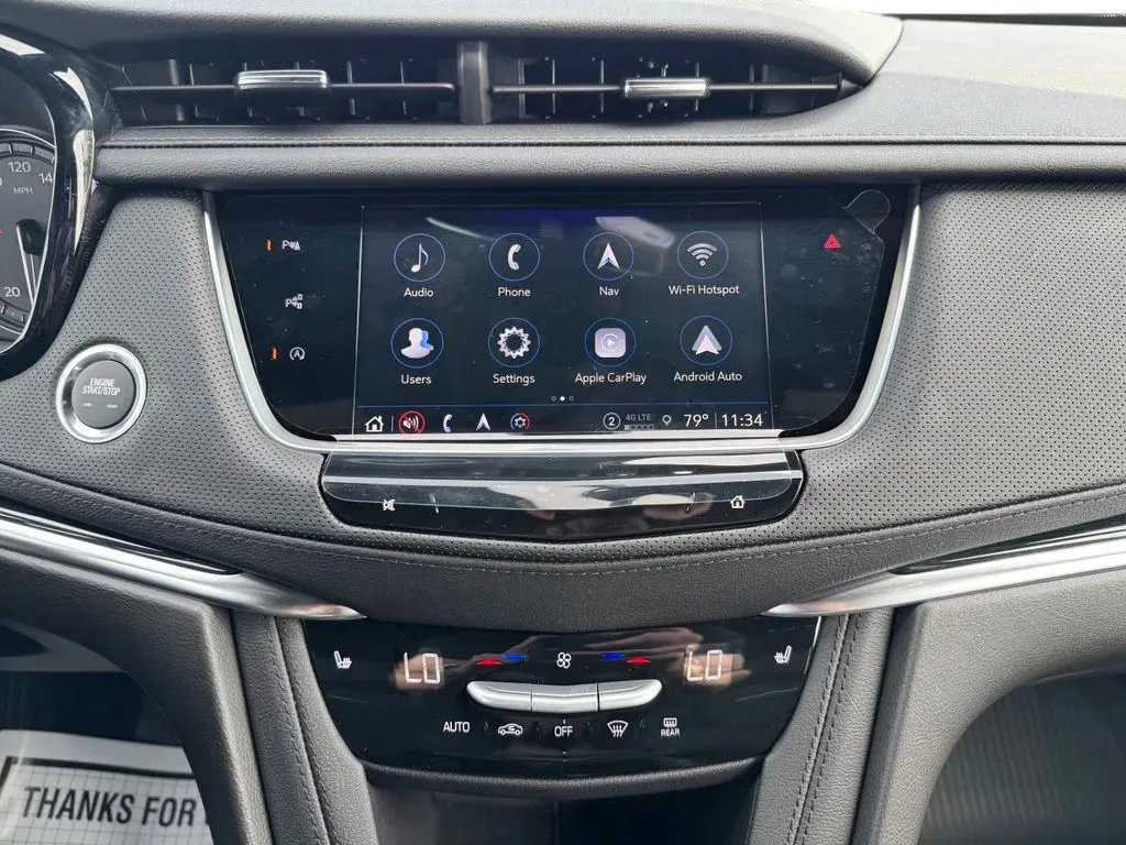Cadillac XT5 photo 28