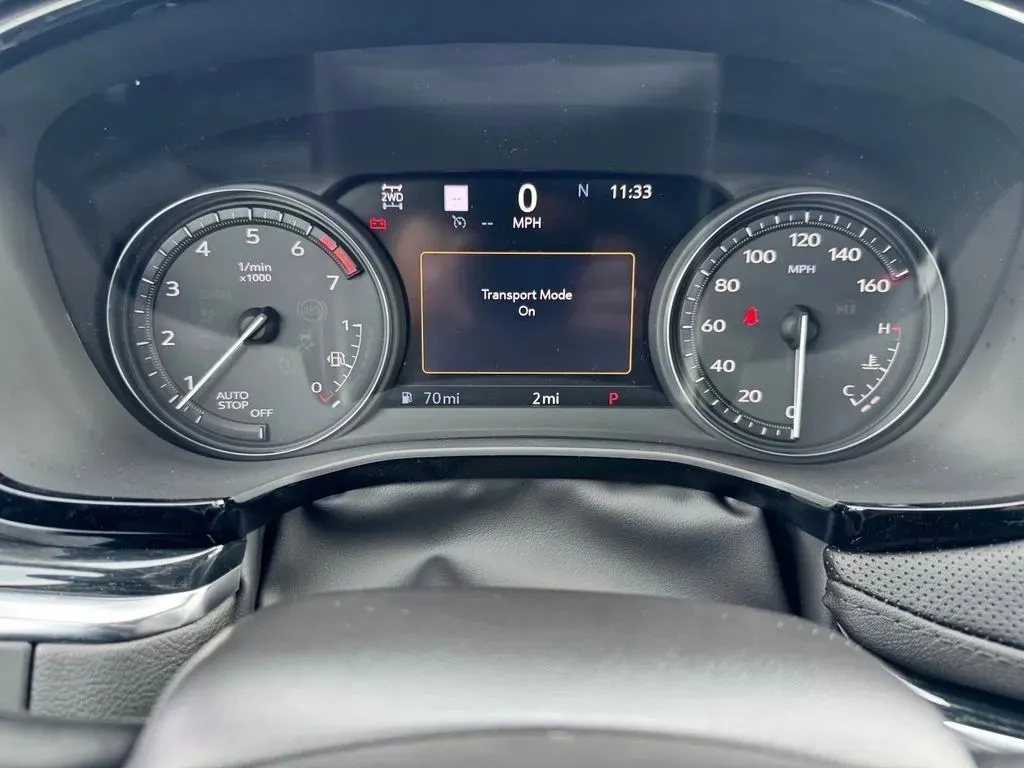 Cadillac XT5 photo 25
