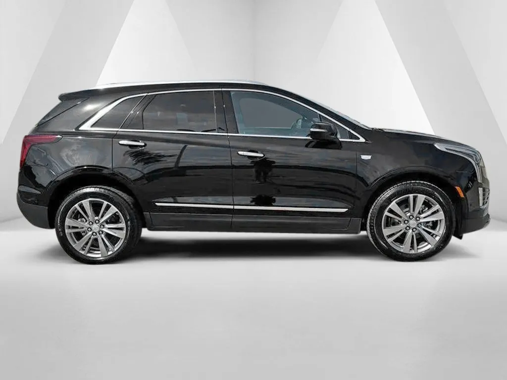 Cadillac XT5 photo 8