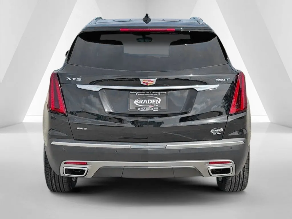 Cadillac XT5 photo 6