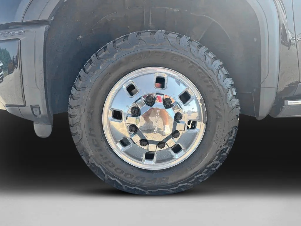 GMC Sierra photo 38
