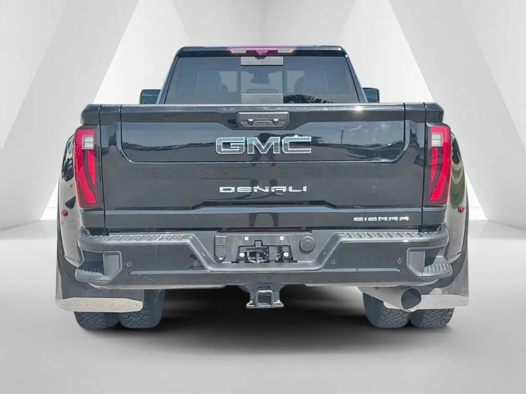 GMC Sierra photo 6