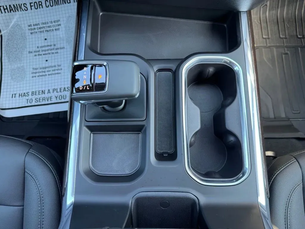 GMC Sierra photo 27