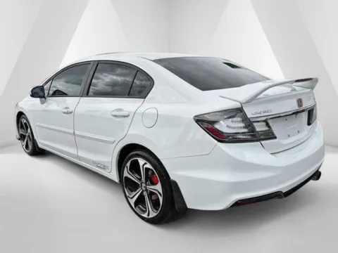 More photos of 2015 Honda Civic Si at Braden Cadillac GMC, OH