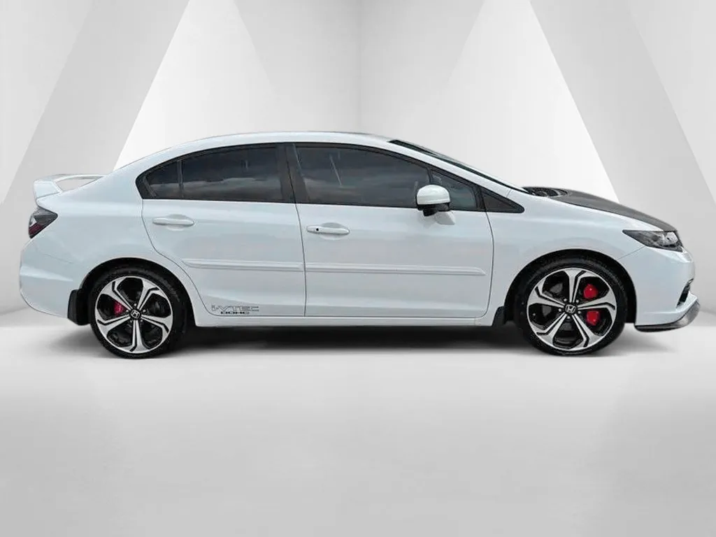 Honda Civic photo 8