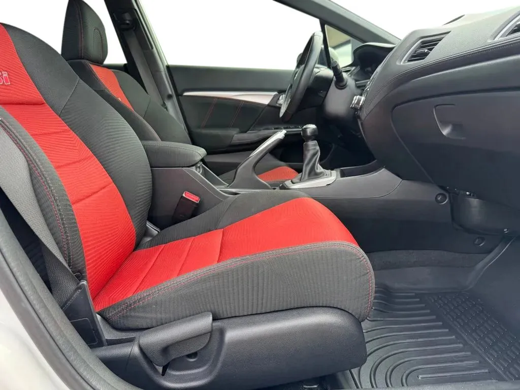 Honda Civic photo 14