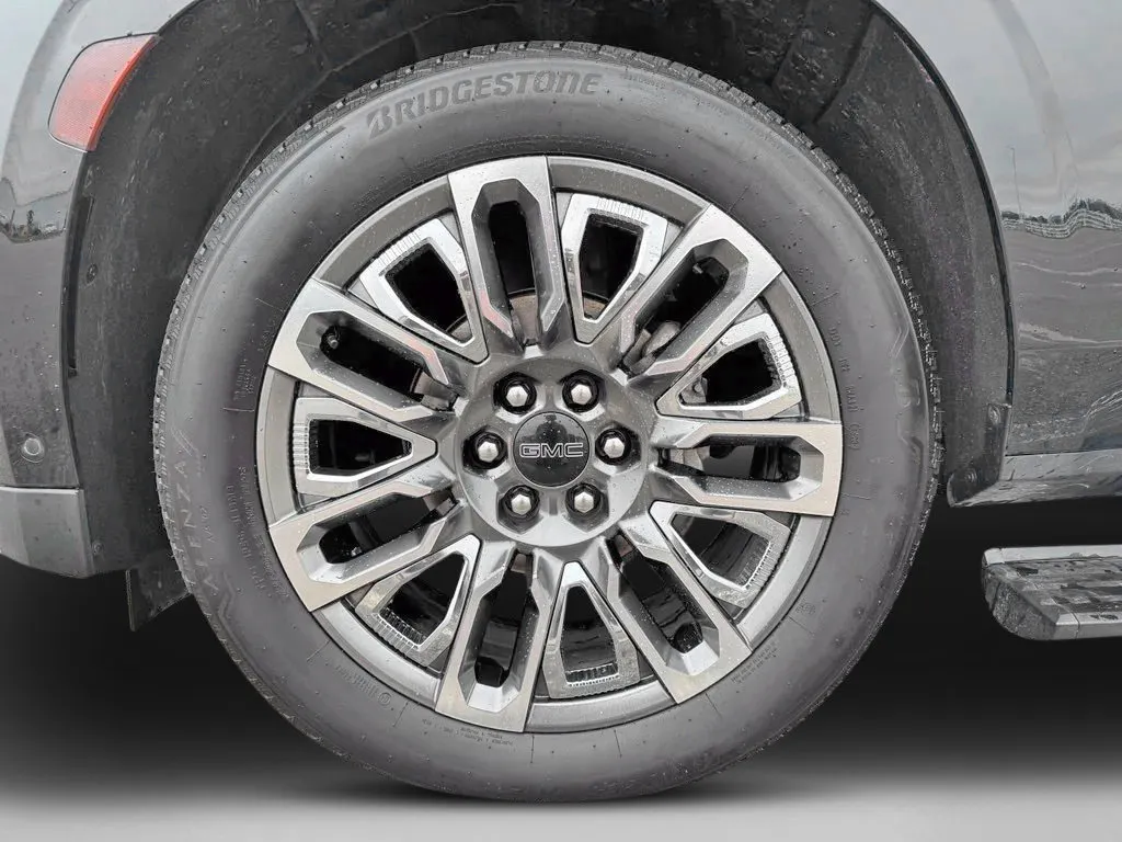 GMC Yukon photo 34