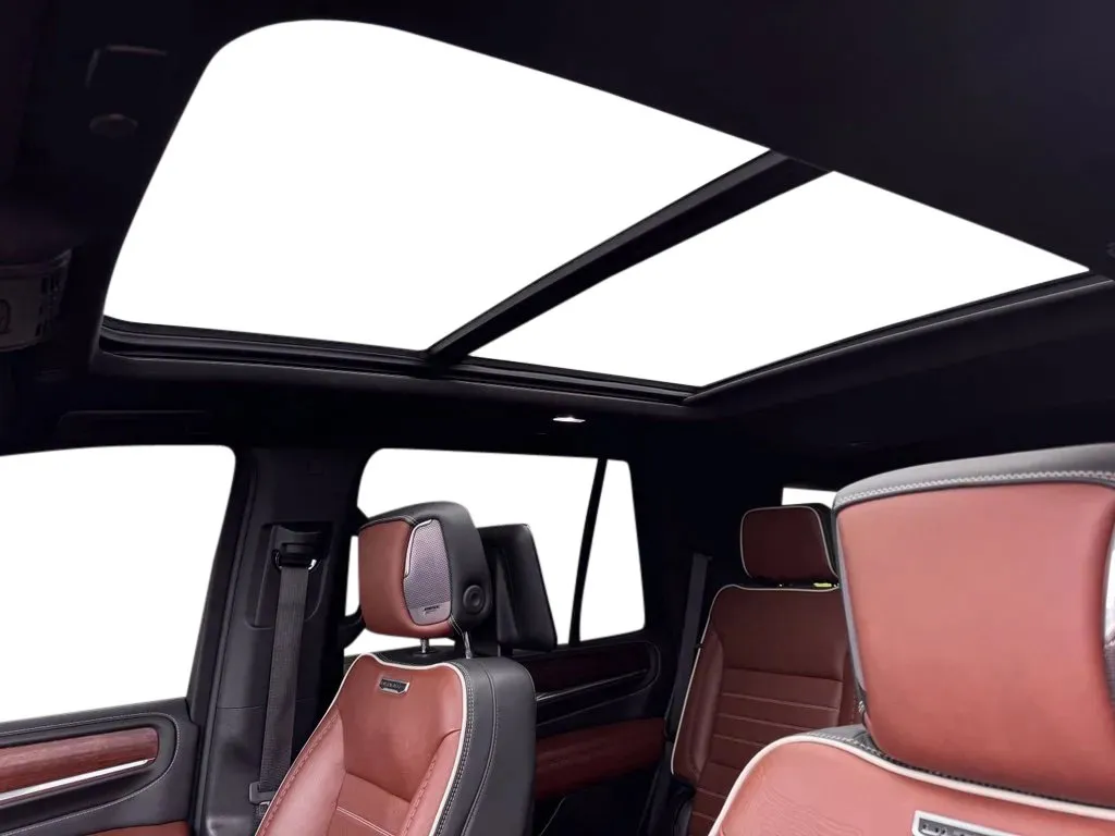 GMC Yukon photo 11