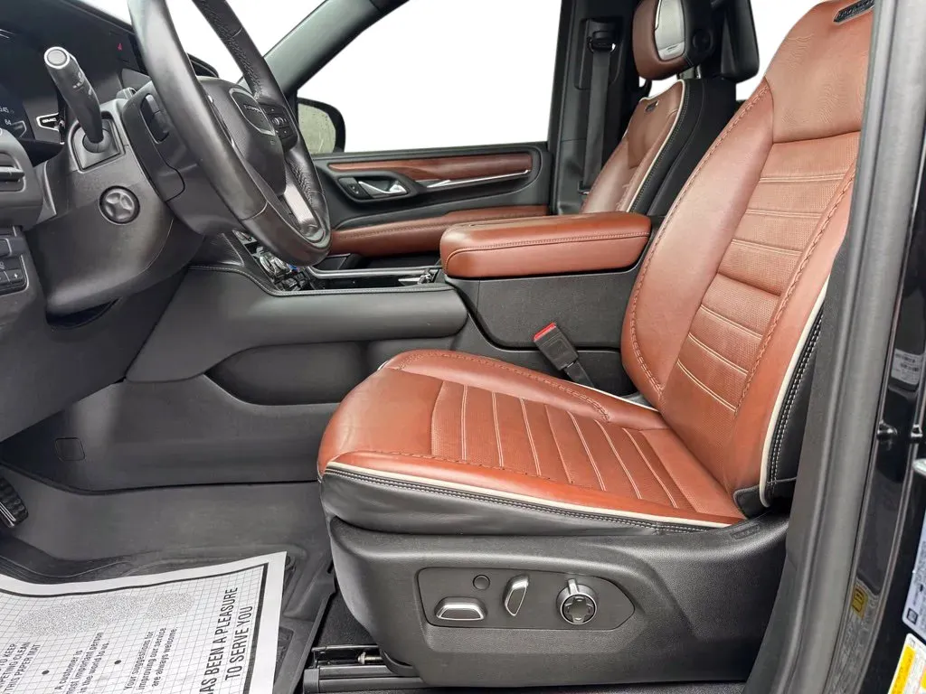 GMC Yukon photo 9