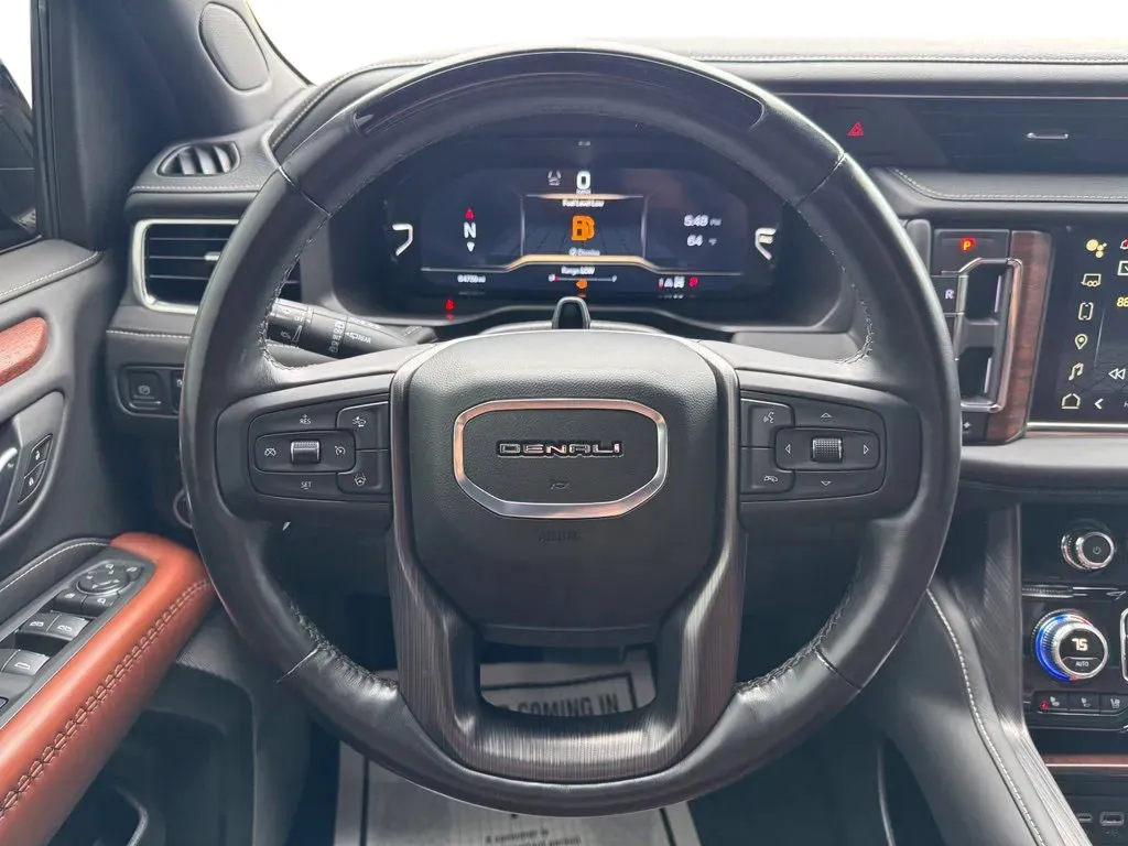 GMC Yukon photo 27