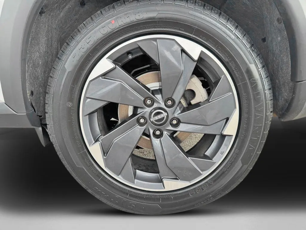Nissan Rogue photo 29