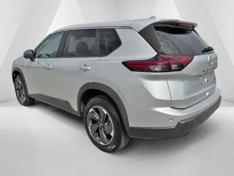 More photos of 2024 Nissan Rogue SV at Braden Cadillac GMC, OH