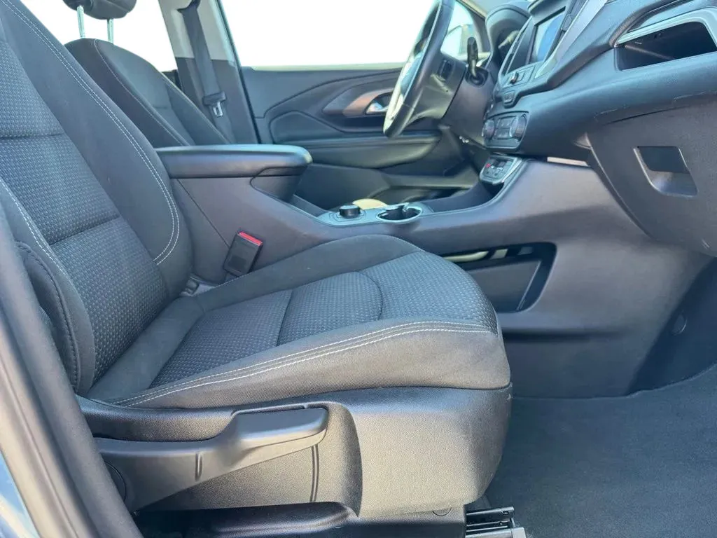 GMC Terrain photo 13