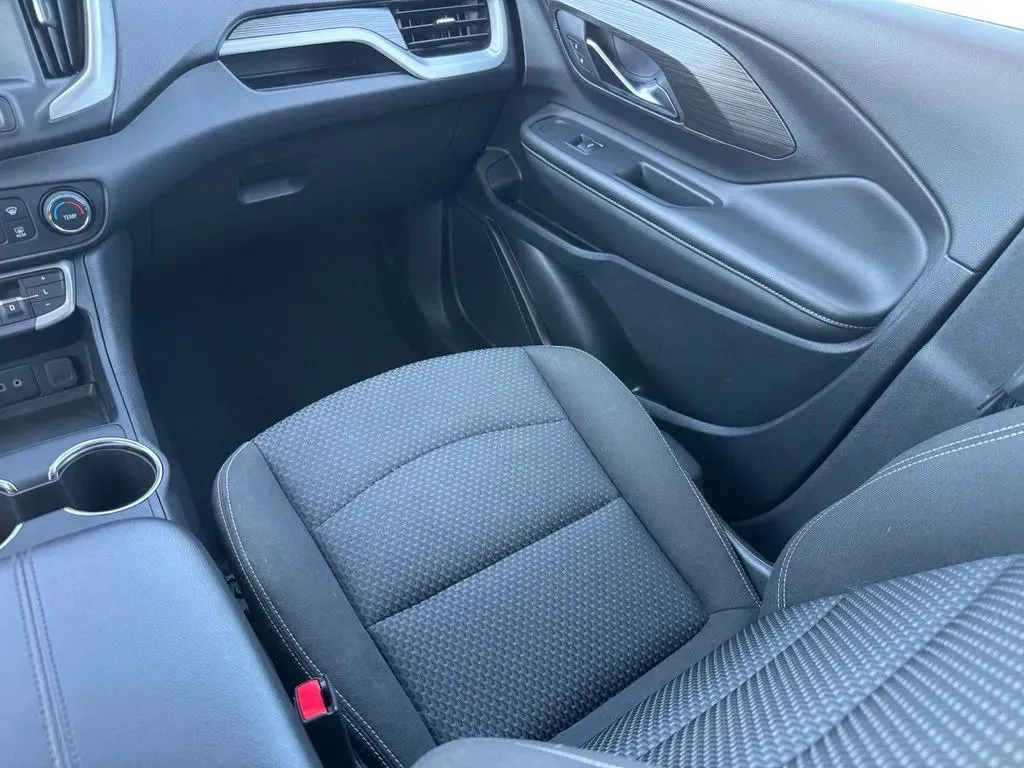 GMC Terrain photo 20