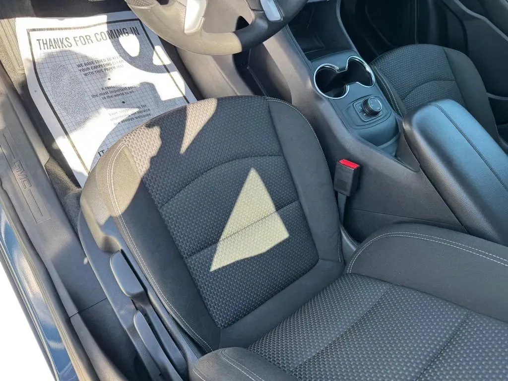 GMC Terrain photo 10