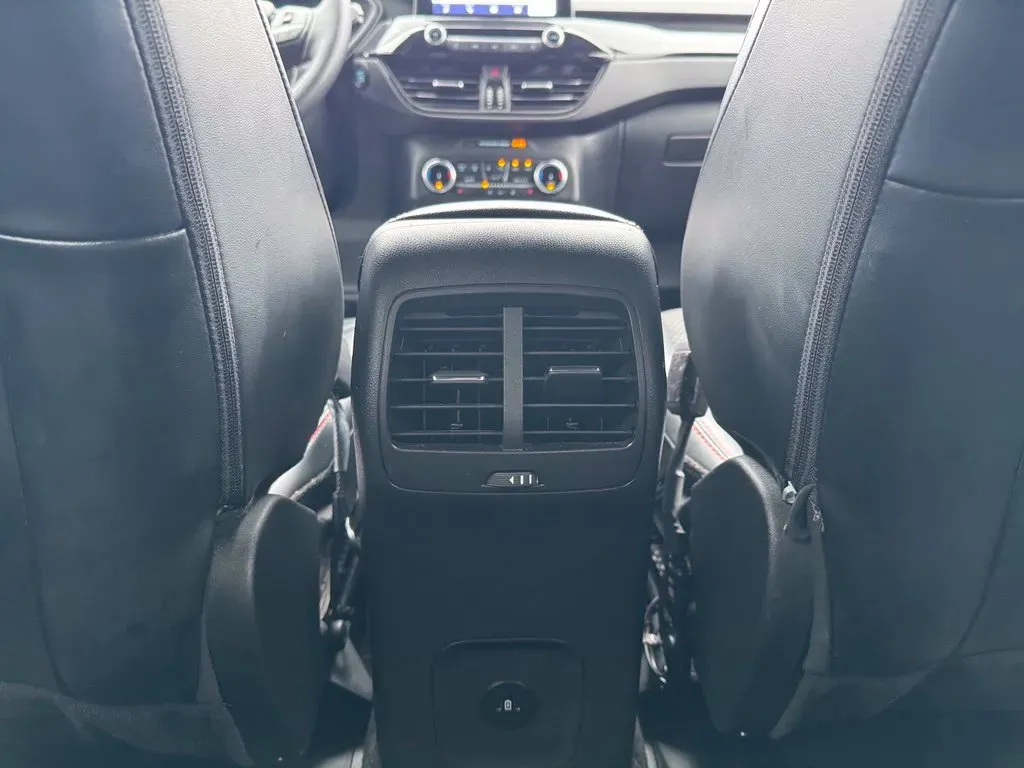 Ford Escape photo 19
