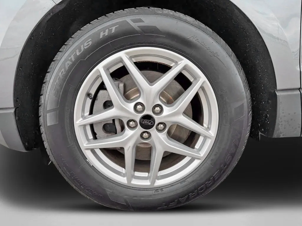 Ford Edge photo 29