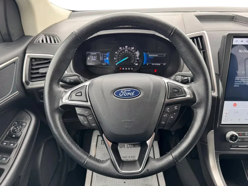 Ford Edge photo 23