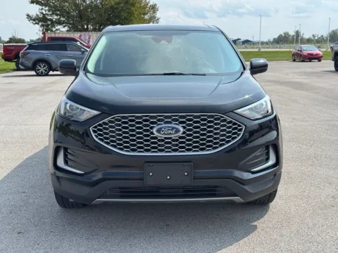 Photos of 2024 Ford Edge SEL for sale in Carroll, OH at Braden Cadillac GMC