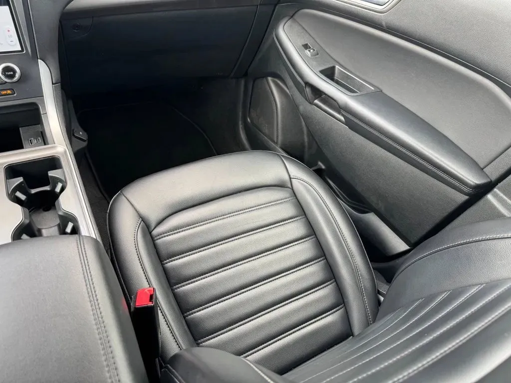 Ford Edge photo 20